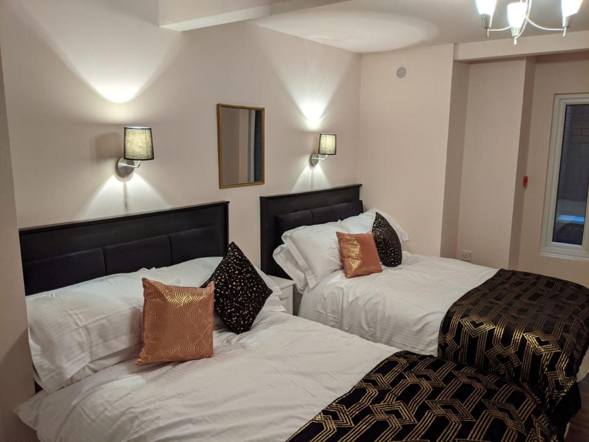 Charles Alexander Short Stay - Highcliffe Apartments Кливлис Екстериор снимка