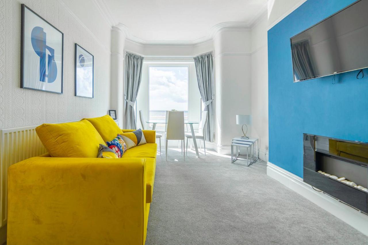 Charles Alexander Short Stay - Highcliffe Apartments Кливлис Екстериор снимка