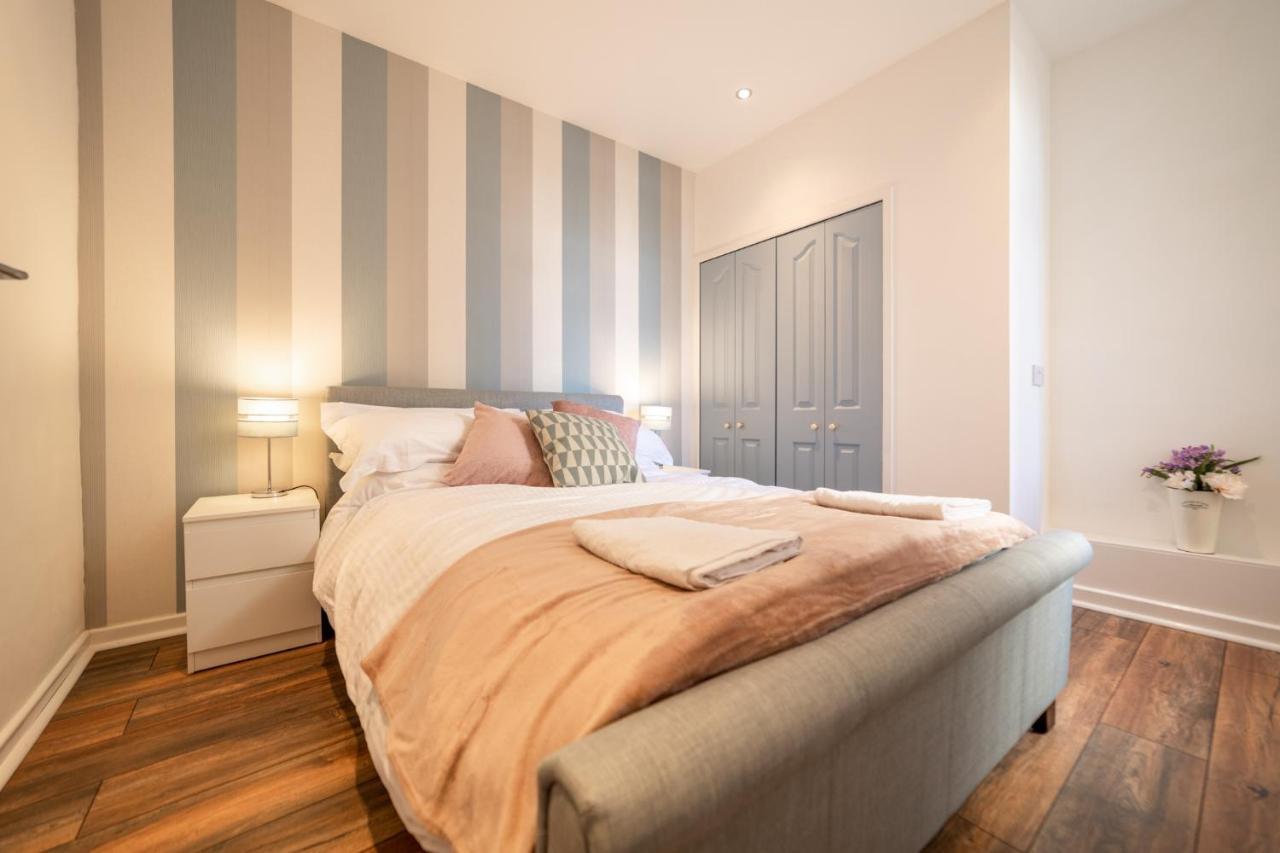 Charles Alexander Short Stay - Highcliffe Apartments Кливлис Екстериор снимка