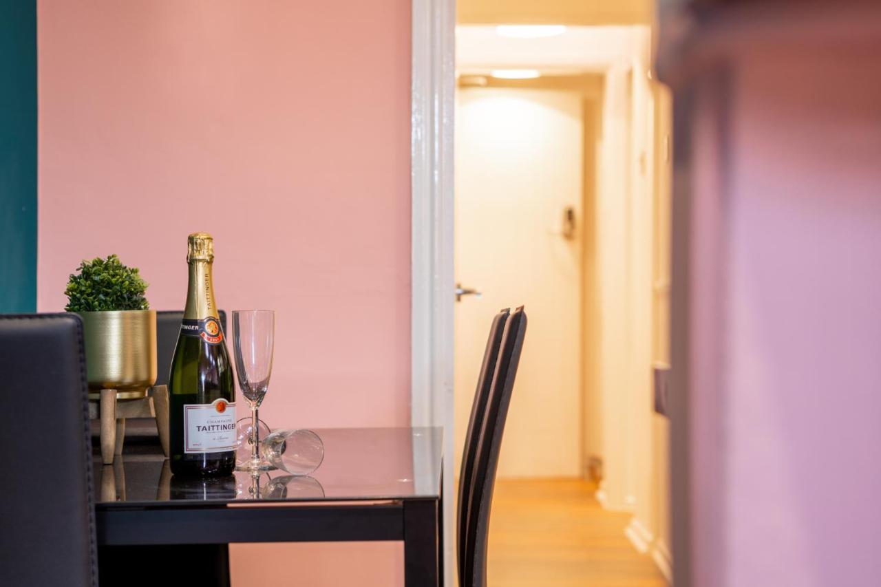 Charles Alexander Short Stay - Highcliffe Apartments Кливлис Екстериор снимка