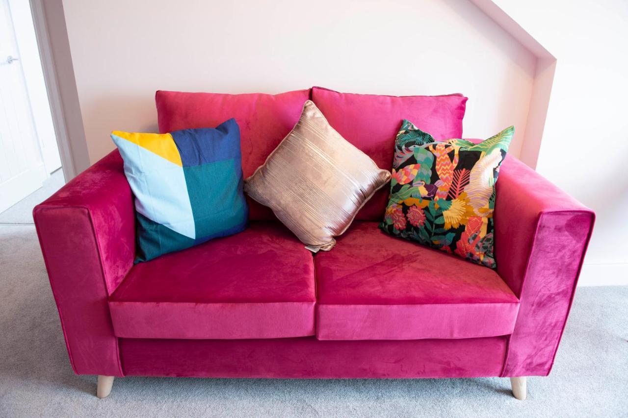 Charles Alexander Short Stay - Highcliffe Apartments Кливлис Екстериор снимка